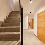 Ibex Panorama Chalet *