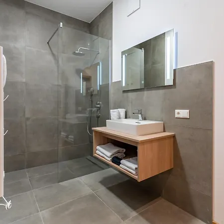 Ibex Panorama Chalet Turracher Hohe