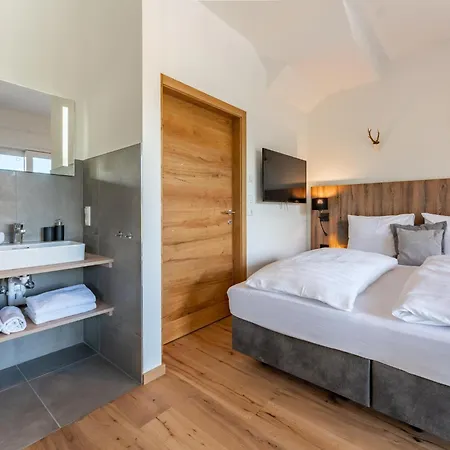 Ibex Panorama Chalet *